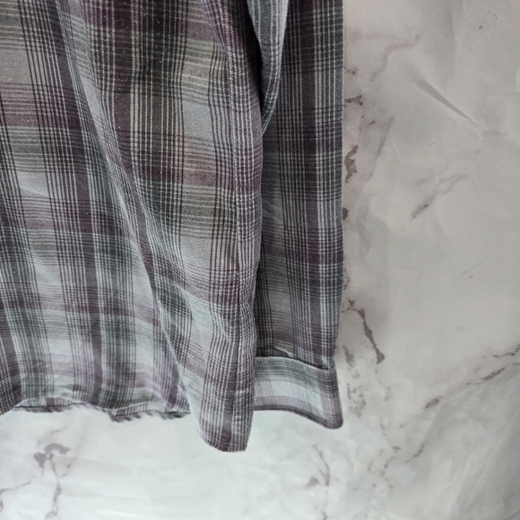 Travis Mathew Shirt Mens Medium Purple Gray Plaid Button Up Lightweight Long - Picture 5 of 14